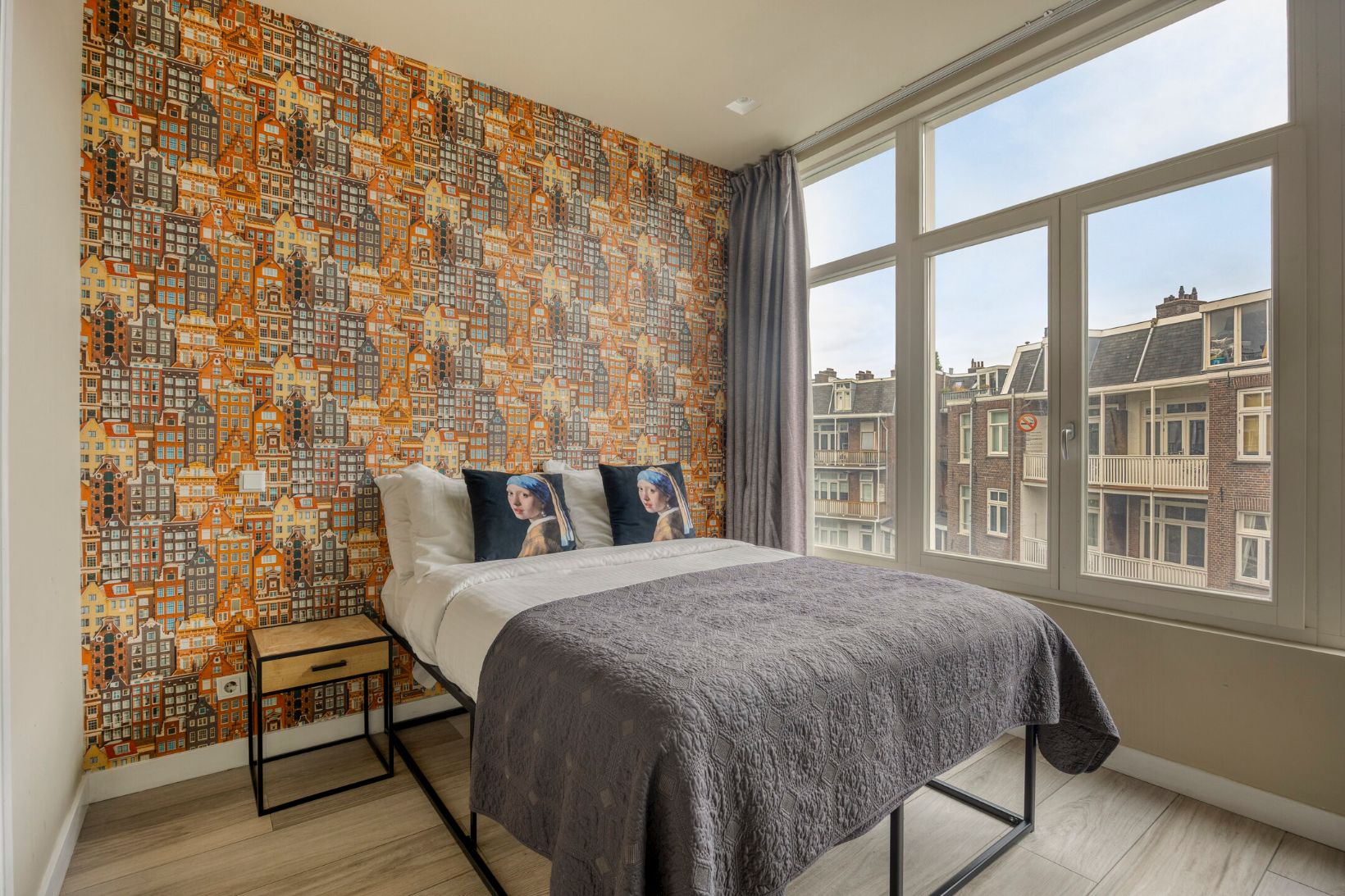Welcome to RoomWest Amsterdam