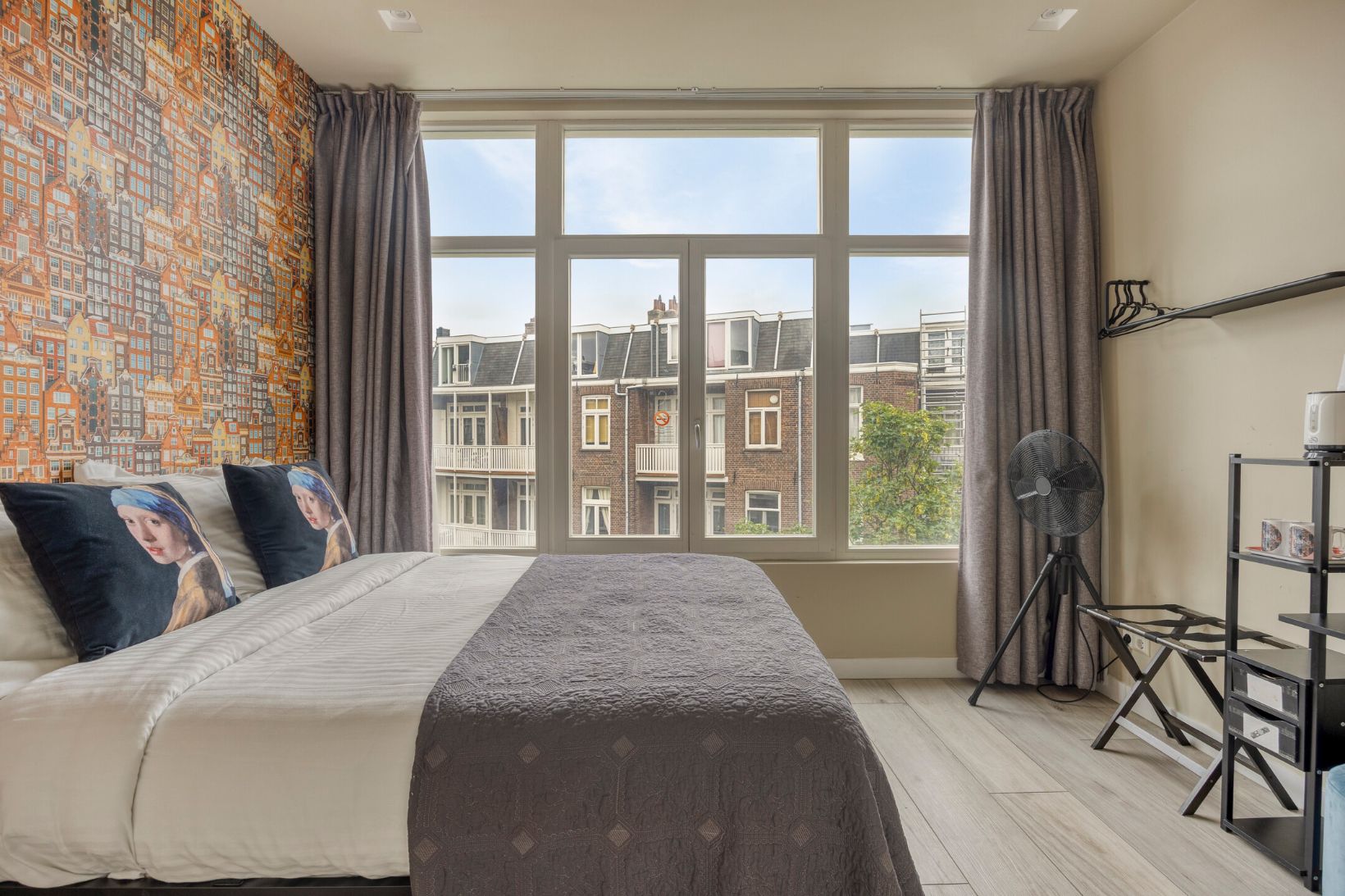 Welcome to RoomWest Amsterdam